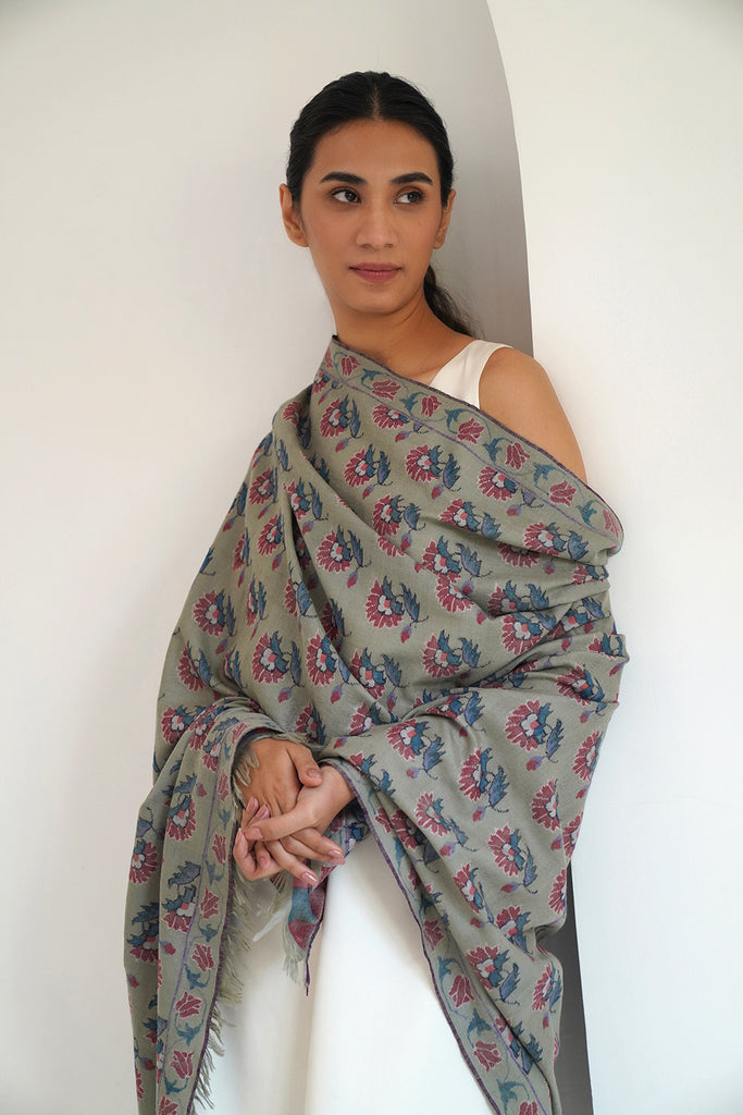 Hand Woven Pashmina Kani Shawl 