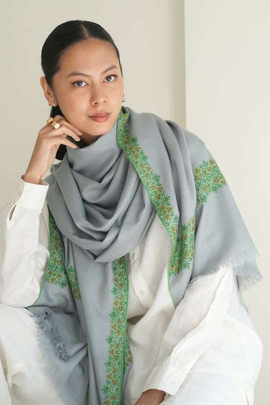 Kashmir Loom Sozni Navid Borderdar Hand Embroidered Pashmina Shawl Baltic
