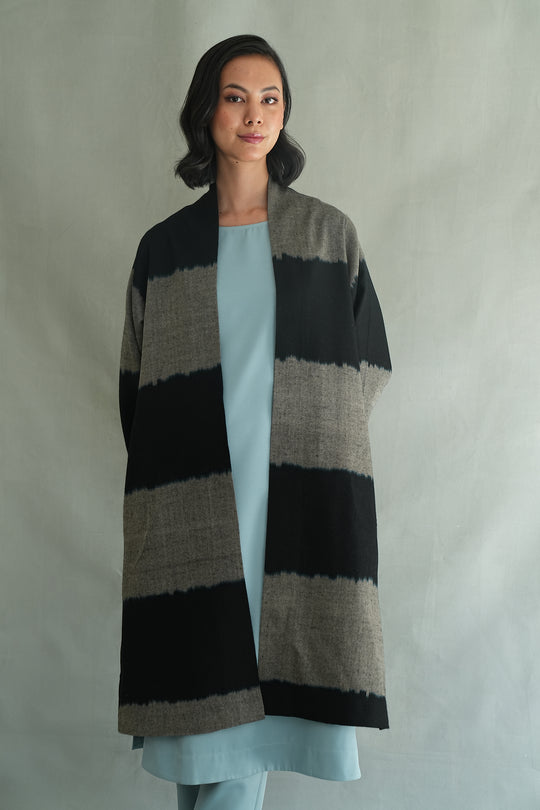 Kashmir Loom Ikat Tableau Cashmere Coat Cast Black