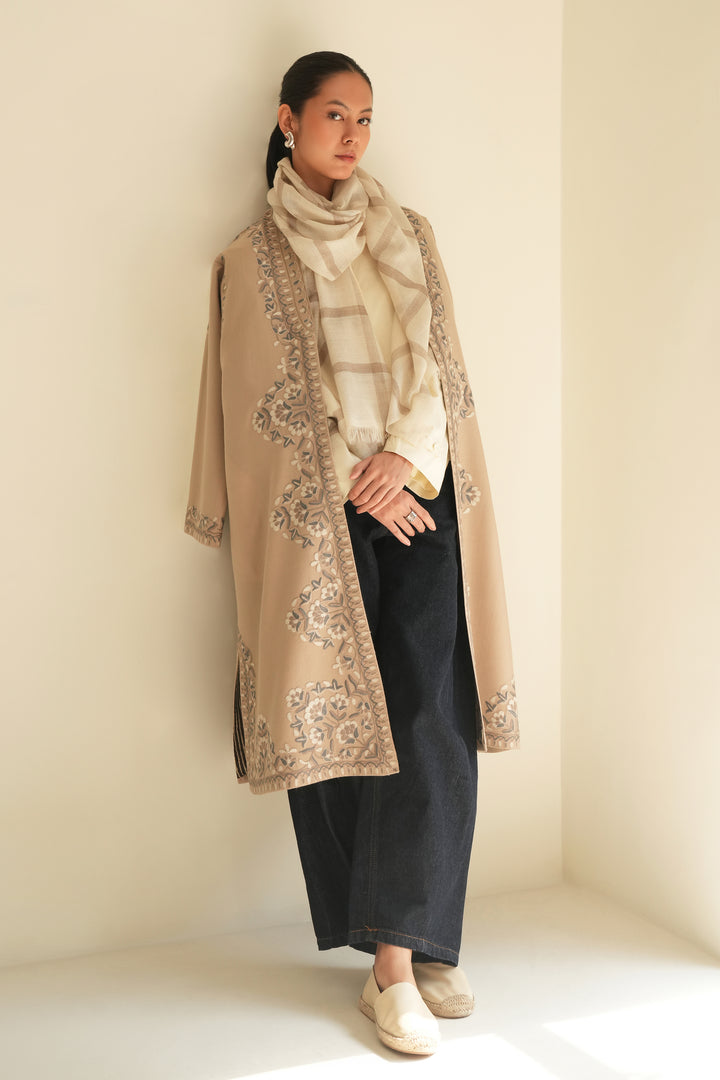 Kahsmir Loom Poshmaal Hand Embroidered Wool Choga Casement