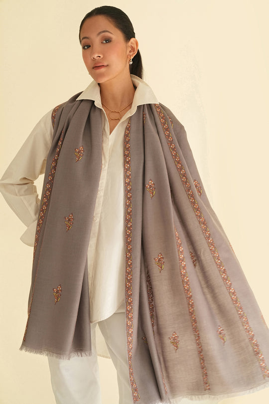 Kashmir Loom Sozni Samina Khatrast Butidar Hand Embroidered Pashmina Stole Grey