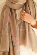 Sozni Eshaal Buta Palledar Hand Embroidered Pashmina Shawl Natural