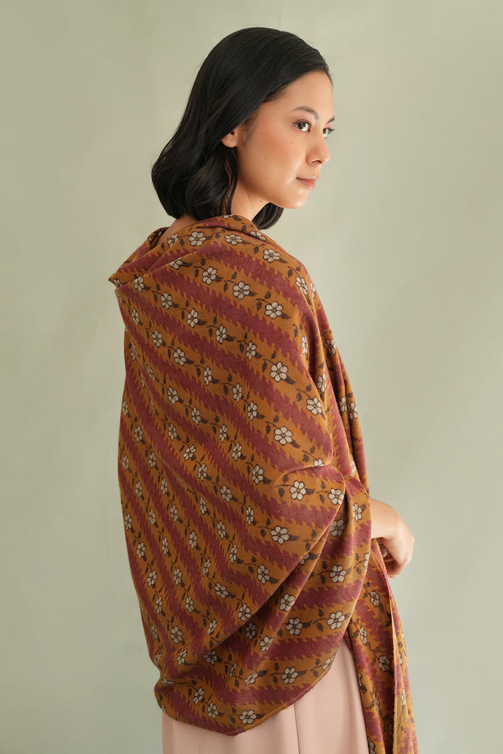 Kashmir Loom Kani Zafar Khatrast Hand Woven Pashmina Shawl Cherry Beer