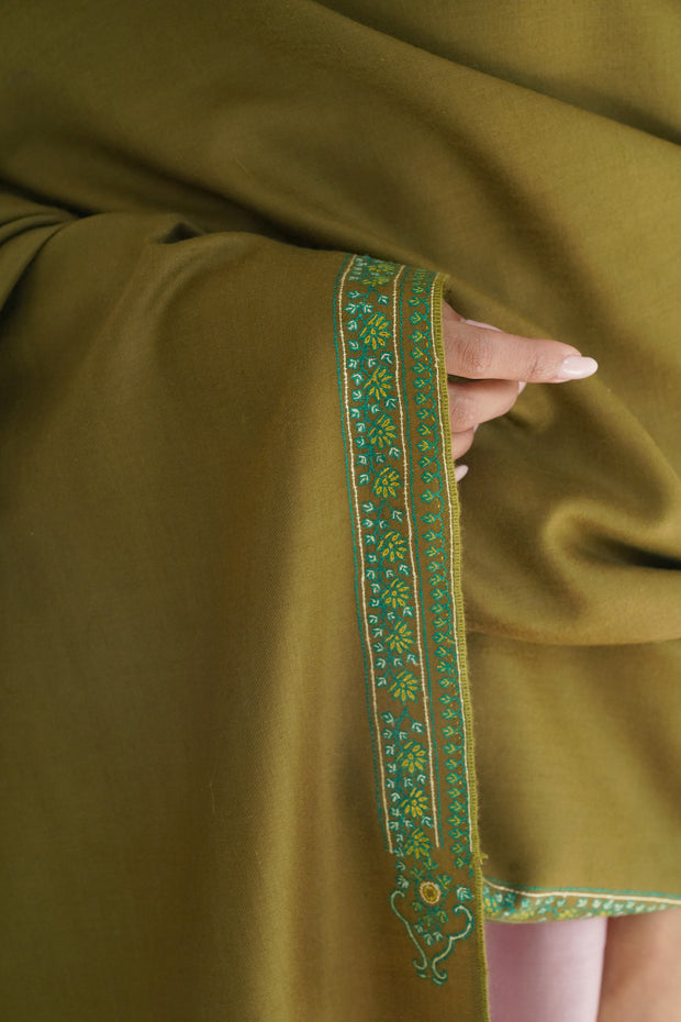 Hand Embroidered Sozni Pashmina Baildar Shawl Green | Kashmir Loom Hand Embroidered Sozni Pashmina Baildar Shawl Green | Kashmir Loom