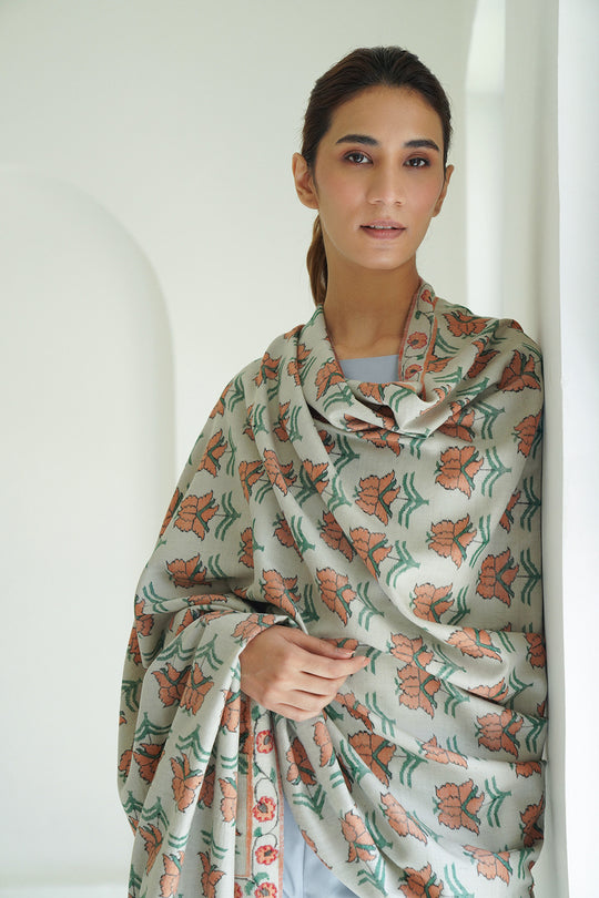 Kani  Hand Woven Pashmina Shawl Light Grey