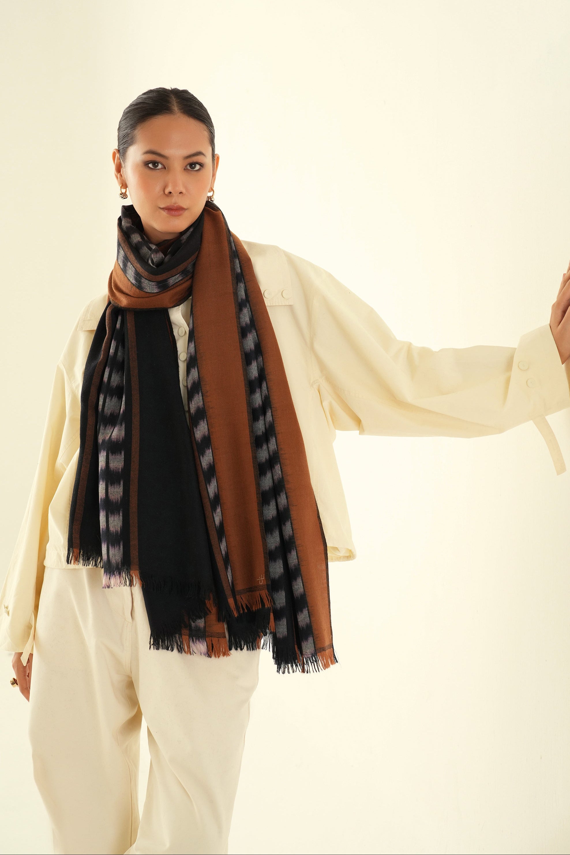 Nomad Cashmere Shawl 100 x 215 cms