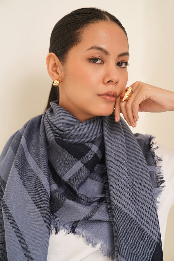 Poise Cashmere Square Scarf